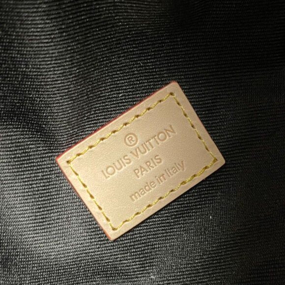 🍀Louis Vuitton Bumbag Brown Monogram Canvas Messenger Bag - Picture 7 of 9